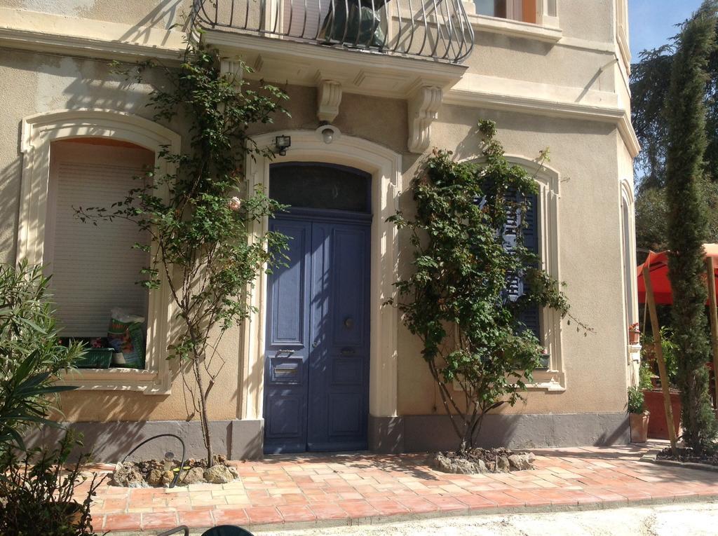 A L'Ombre Du Cedre Hotell Hyères Eksteriør bilde