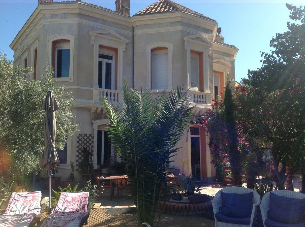 A L'Ombre Du Cedre Hotell Hyères Eksteriør bilde